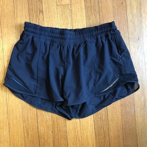 lululemon tracker shorts